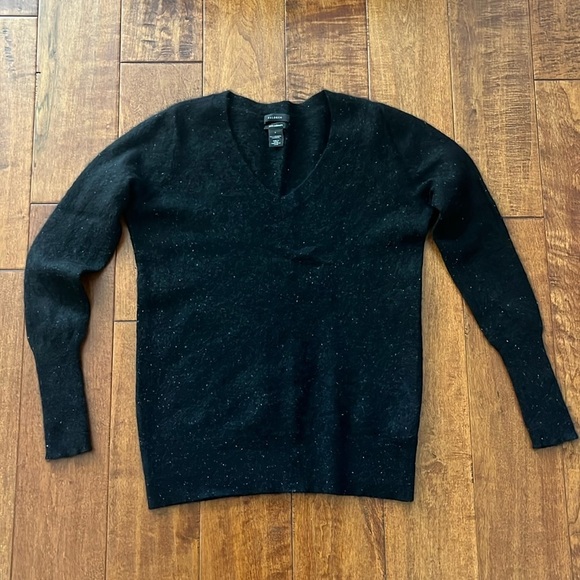 Halogen Cashmere black white Polka Dot V Neck Sweater Size S - Picture 2 of 7